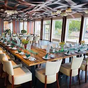 Hotel Bergwirtschaft Wilder Mann Und Restaurant, Drezno